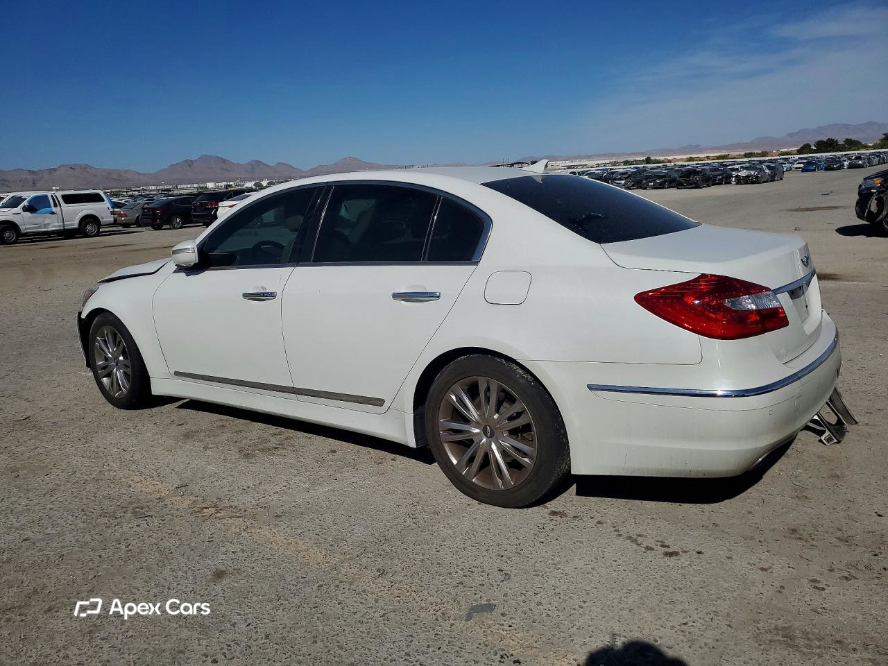 Hyundai Genesis 2012