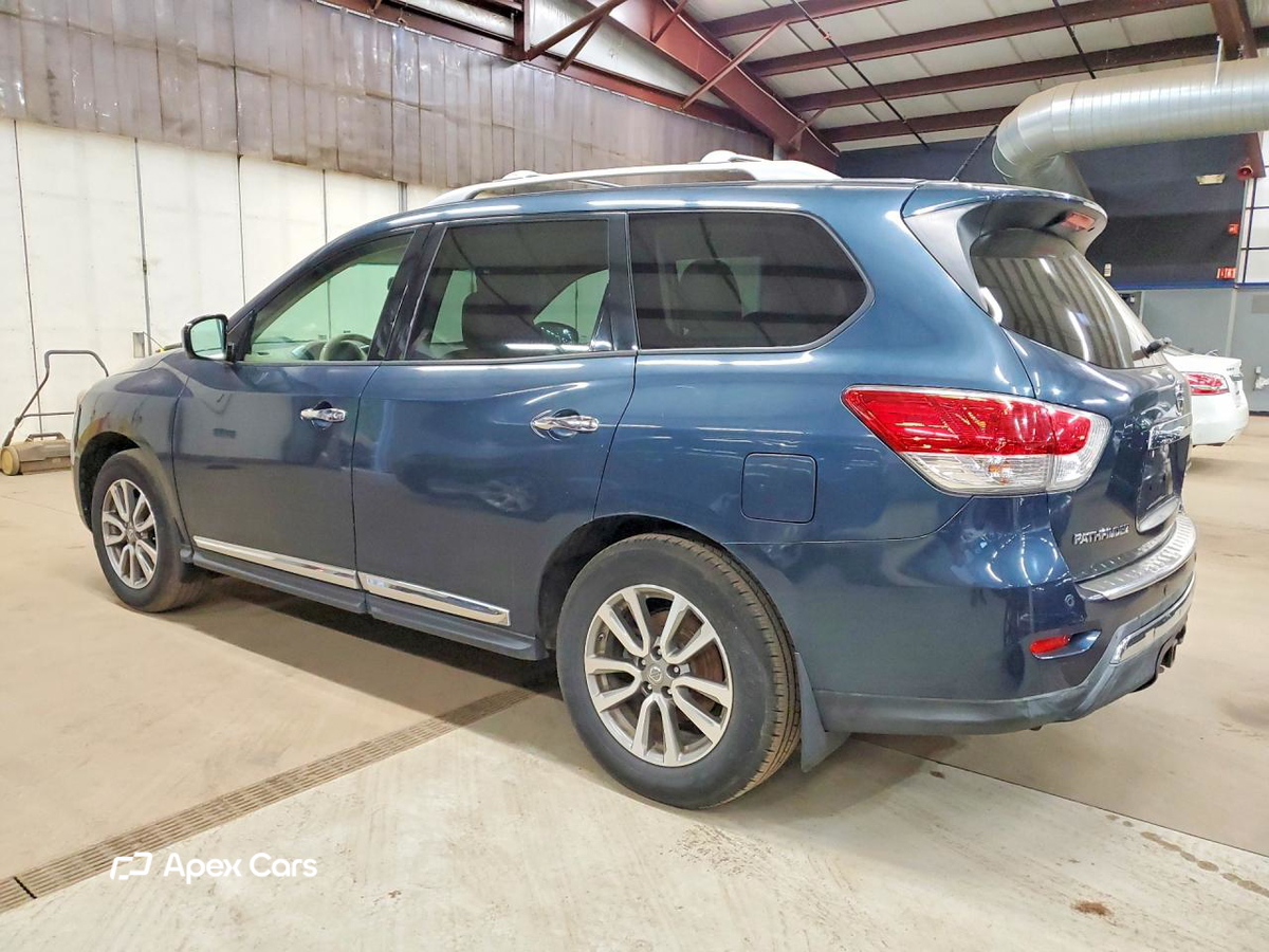 Nissan Pathfinder 2015