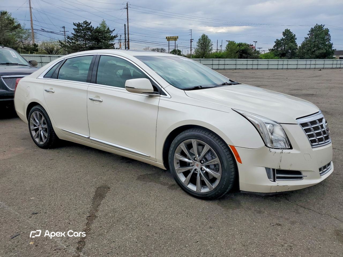 Cadillac XTS 2013