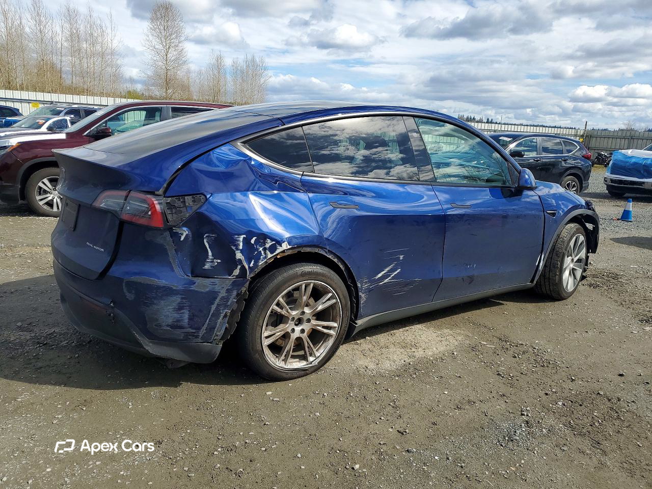 Tesla Model Y 2023