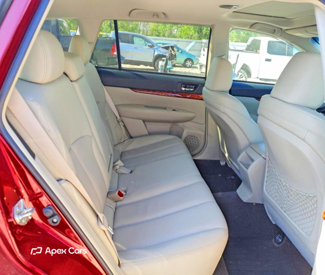 Subaru Outback 2011