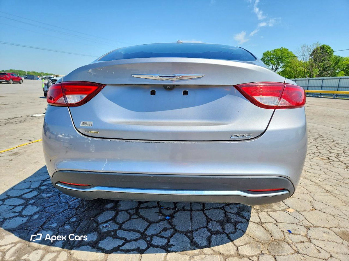 Chrysler 200 2015