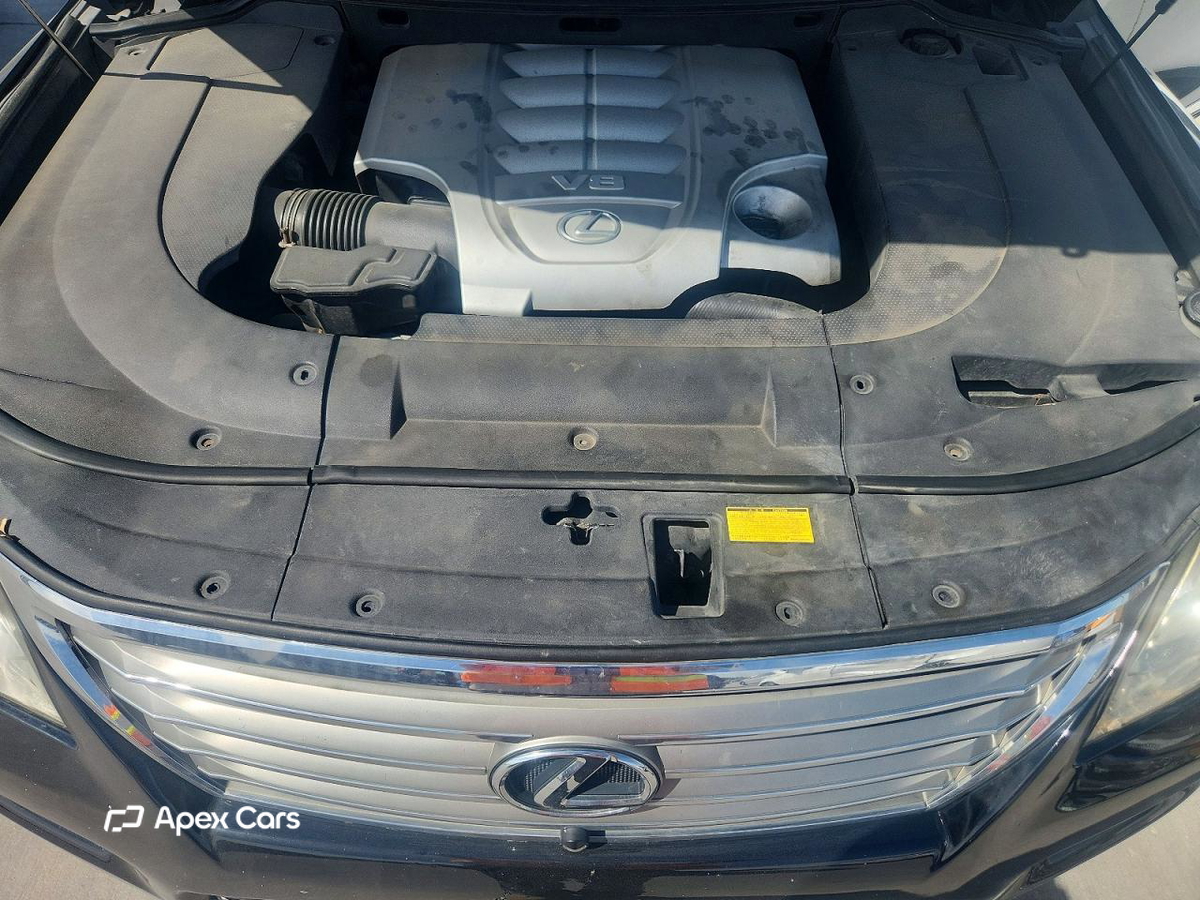 Lexus LX 2009