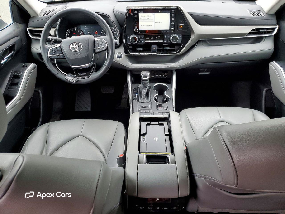 Toyota Highlander 2021