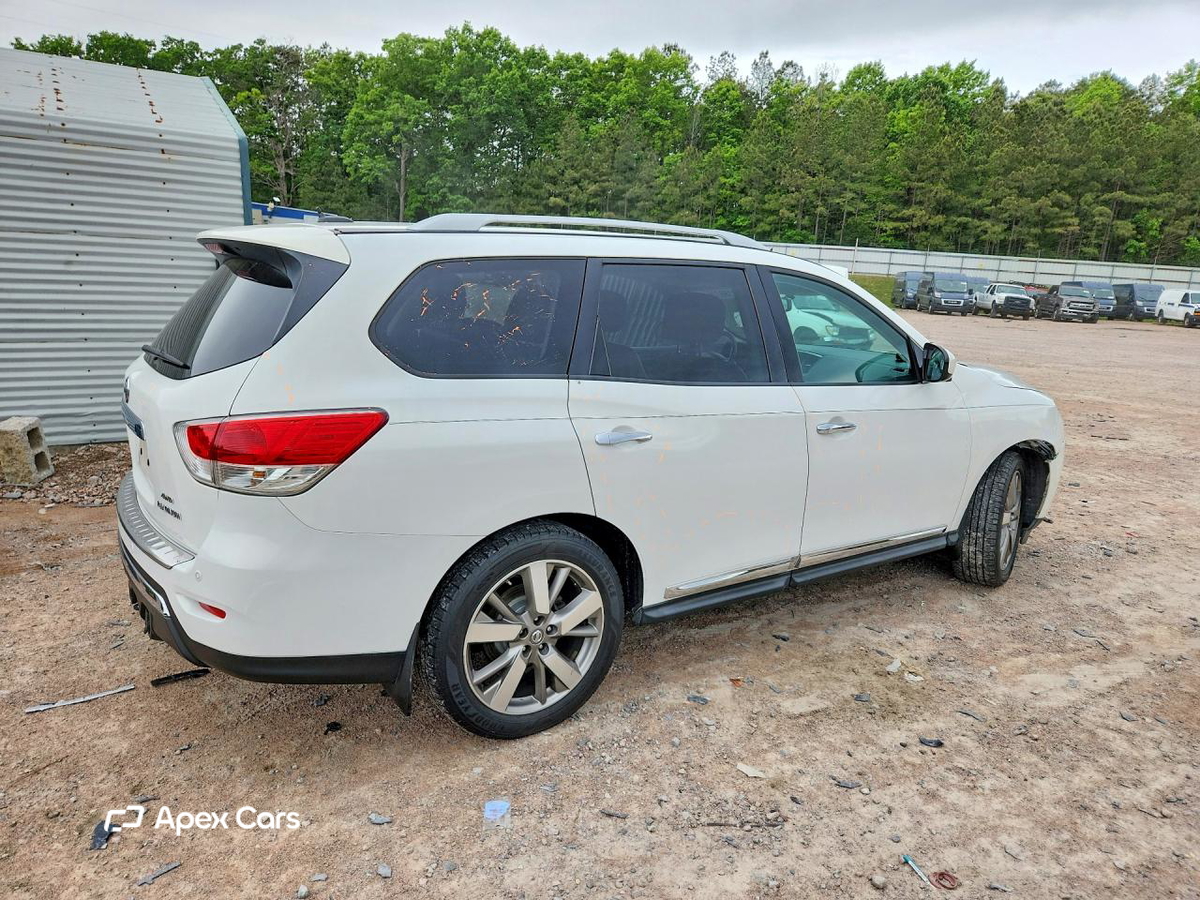 Nissan Pathfinder 2013