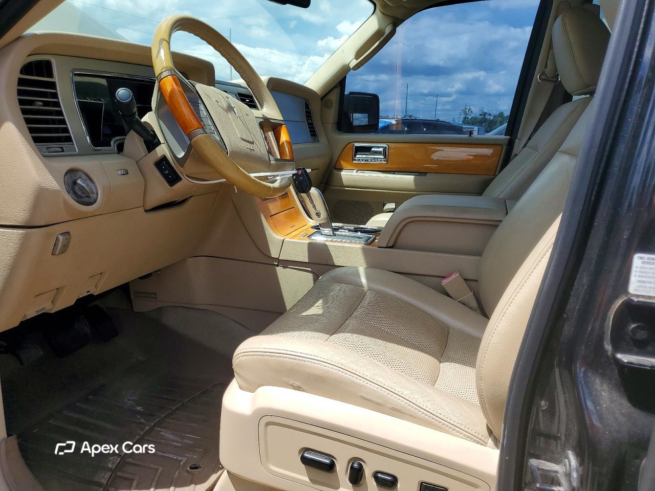 Lincoln Navigator 2010