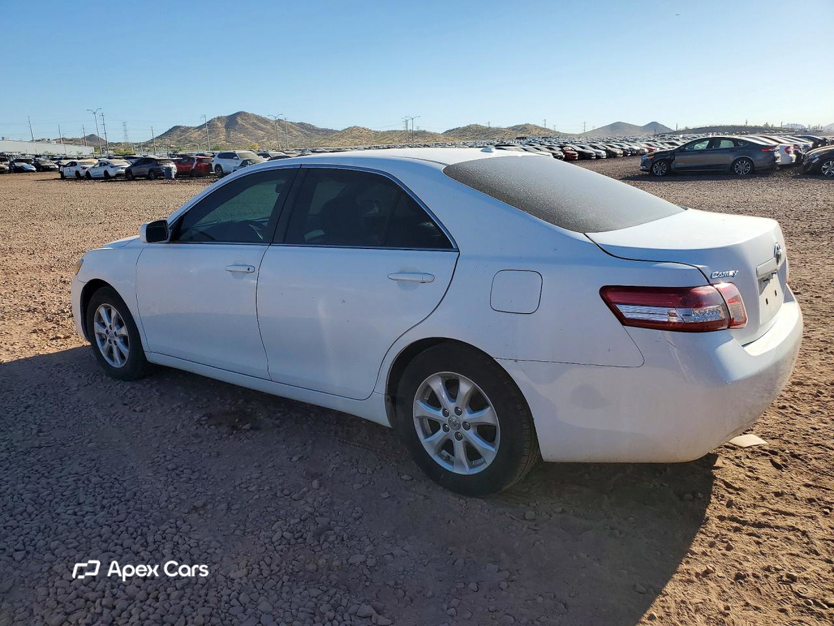 Toyota Camry 2011