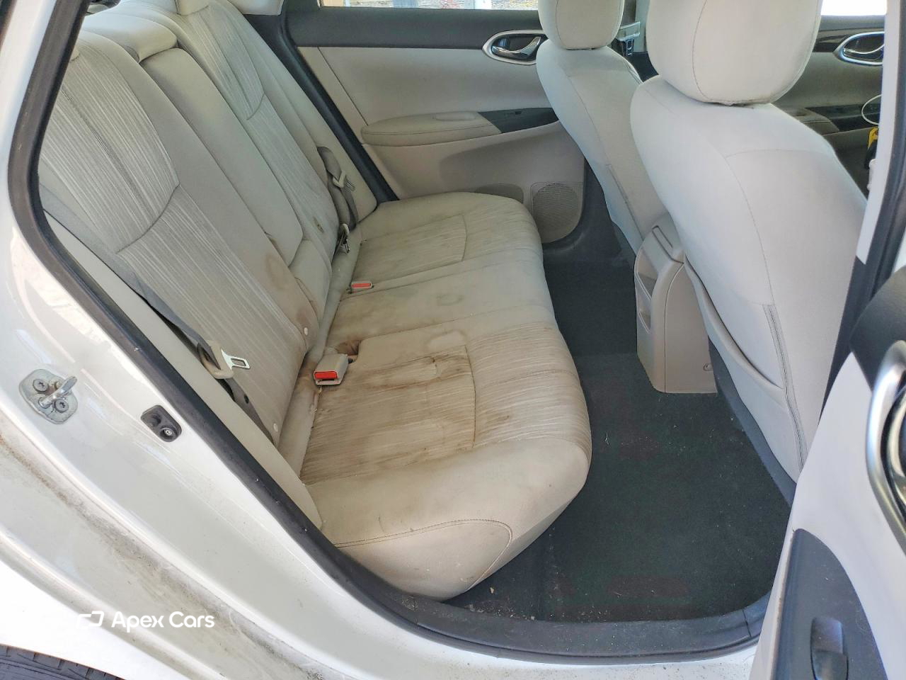 Nissan Sentra 2016