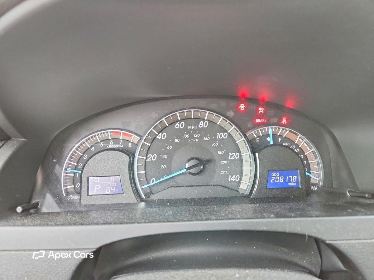 Toyota Camry 2012