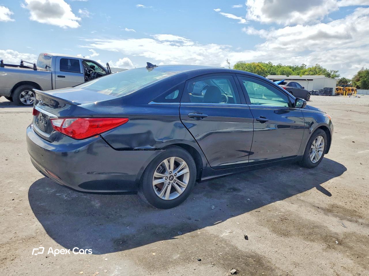 Hyundai Sonata 2013