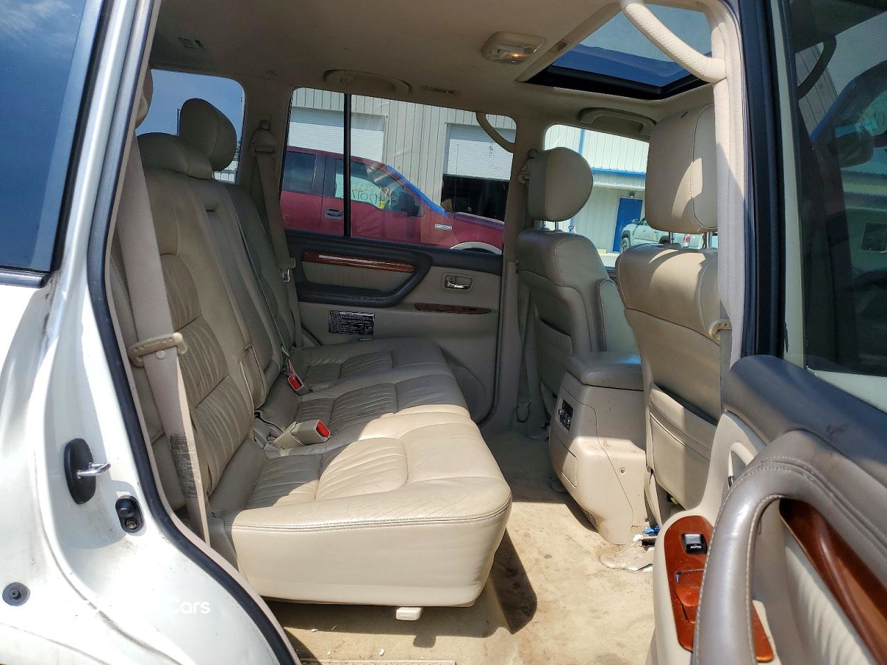 Lexus LX 2004