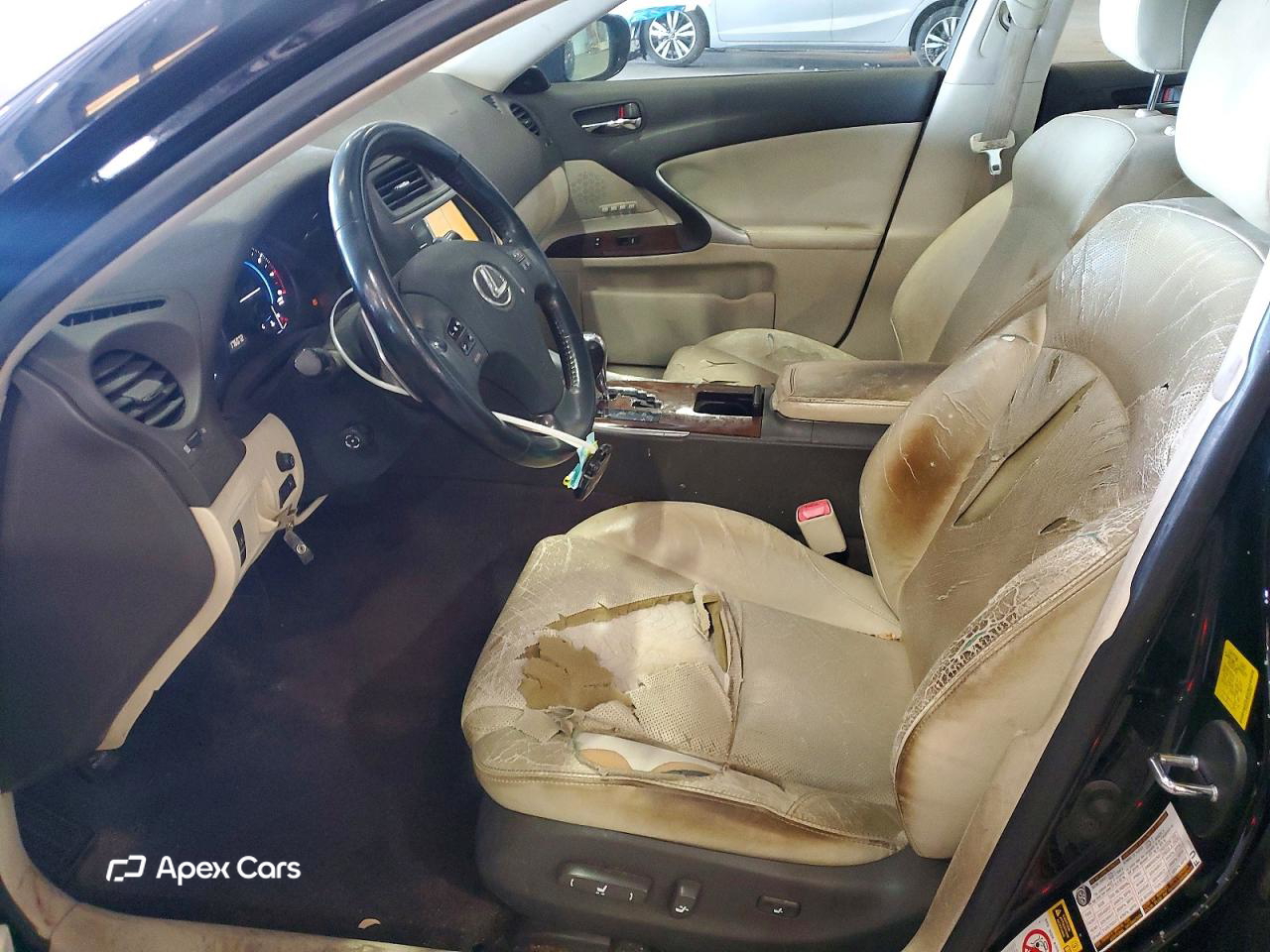 Lexus IS 2010