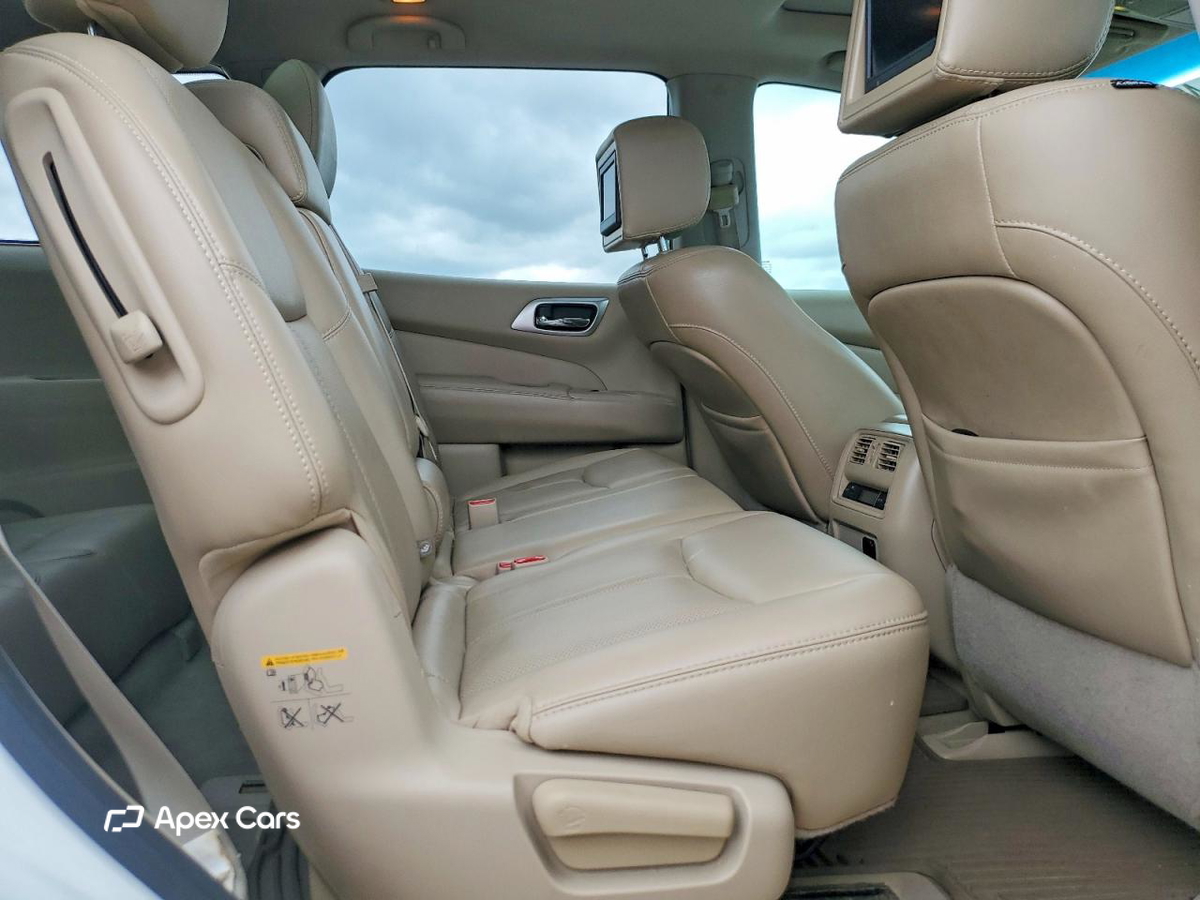 Nissan Pathfinder 2014