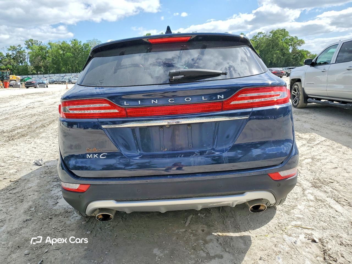 Lincoln MKC 2019