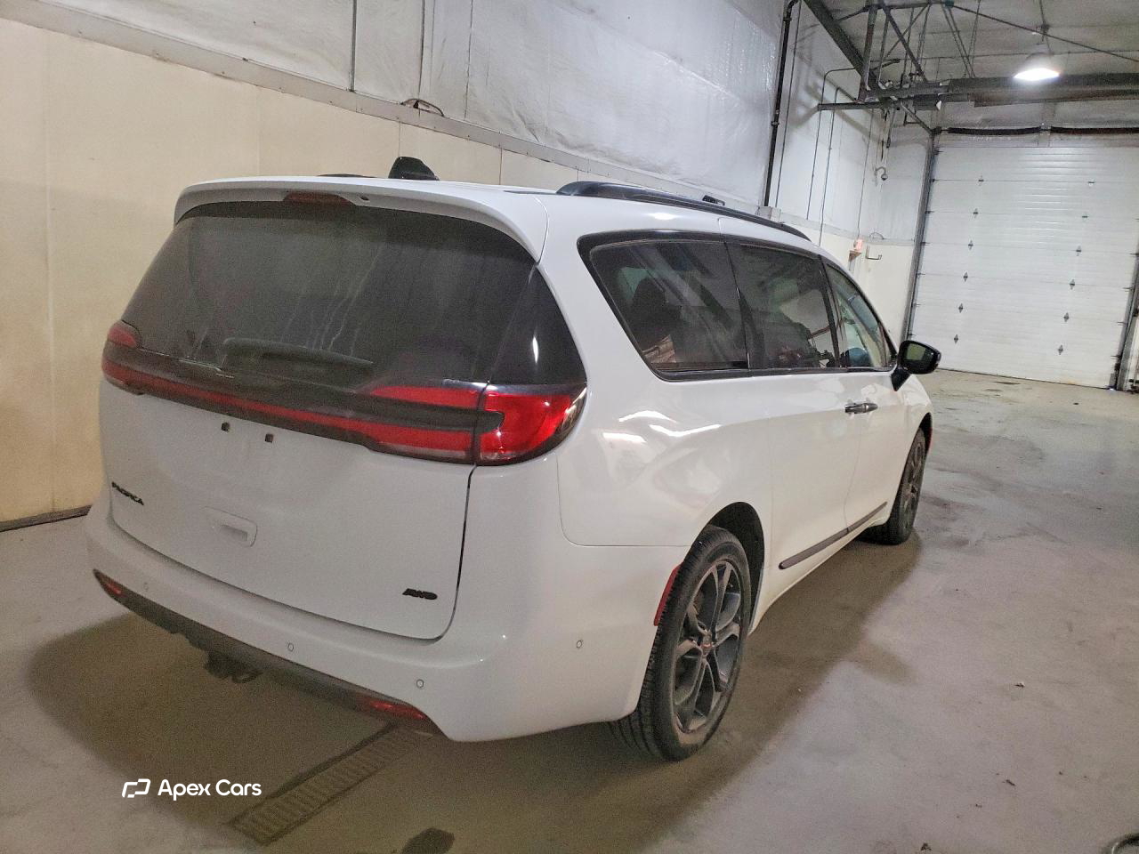 Chrysler Pacifica 2023