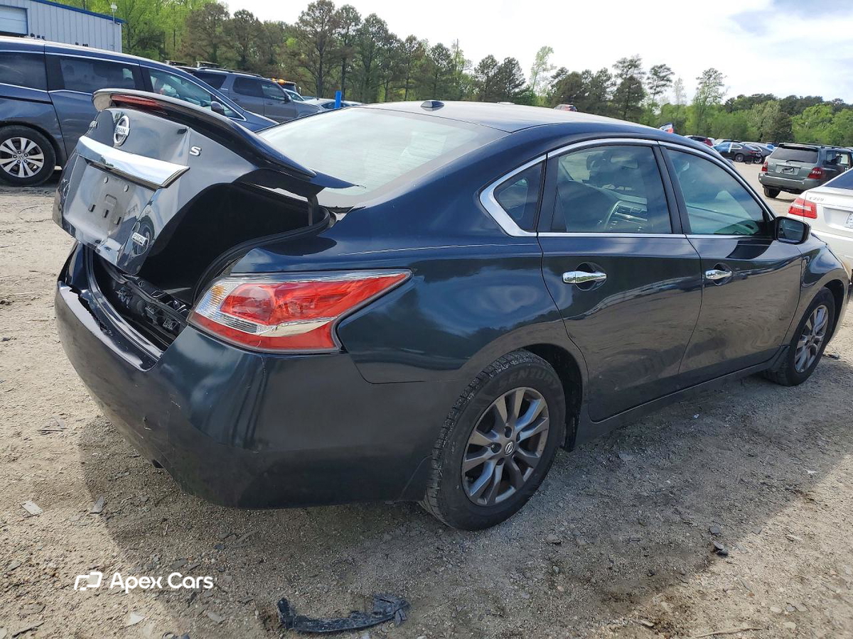 Nissan Altima 2015