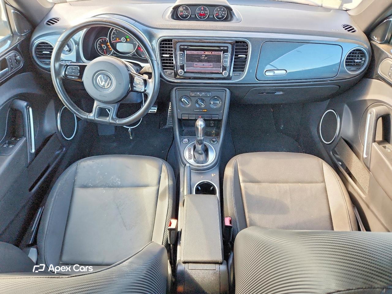 Volkswagen Beetle 2013