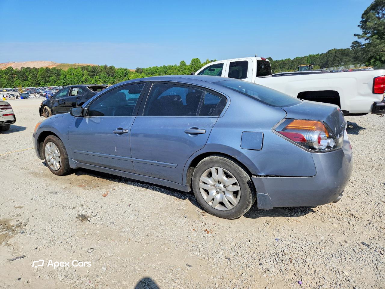 Nissan Altima 2010
