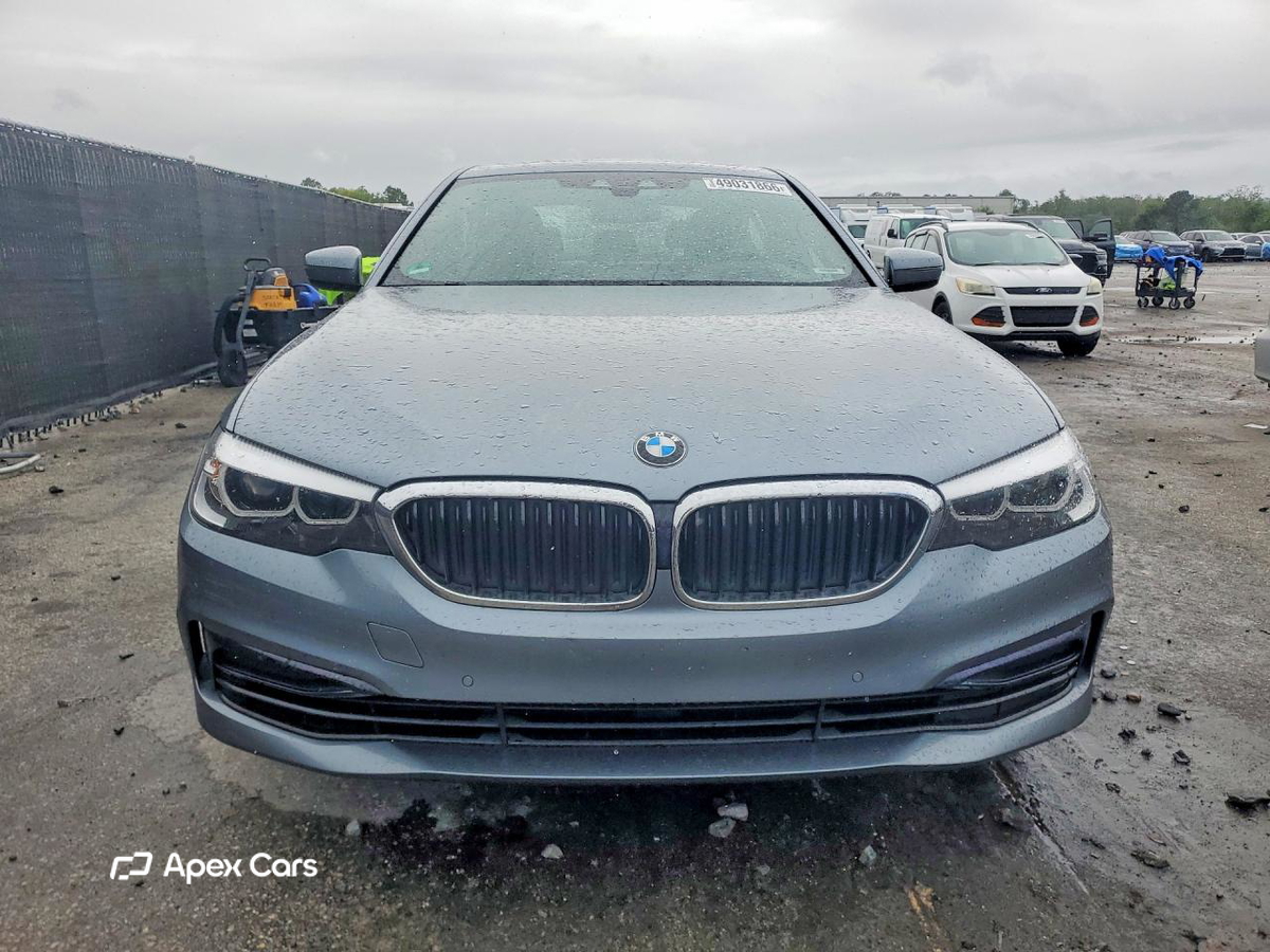 BMW Series 5 2020