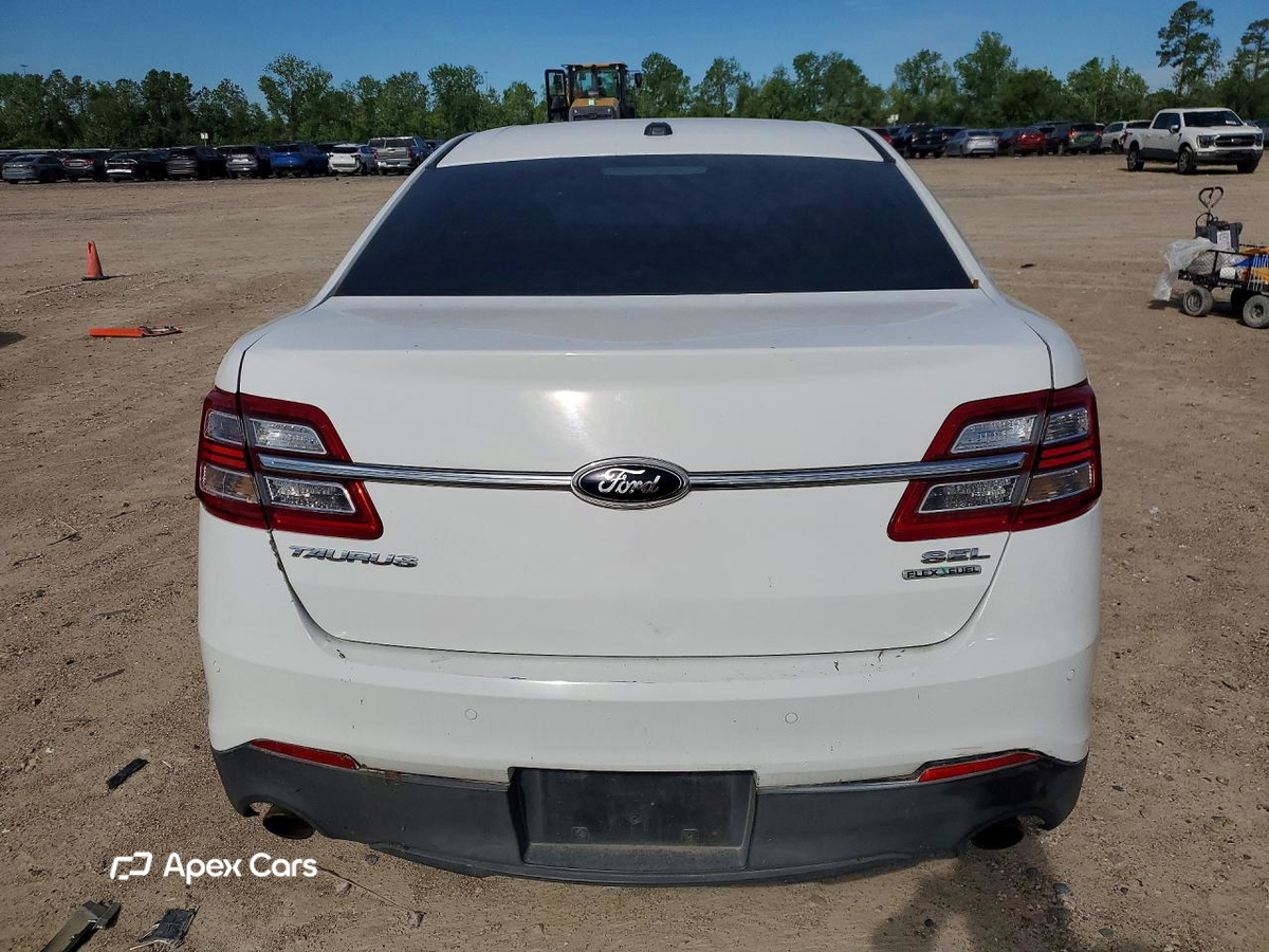 Ford Taurus 2013