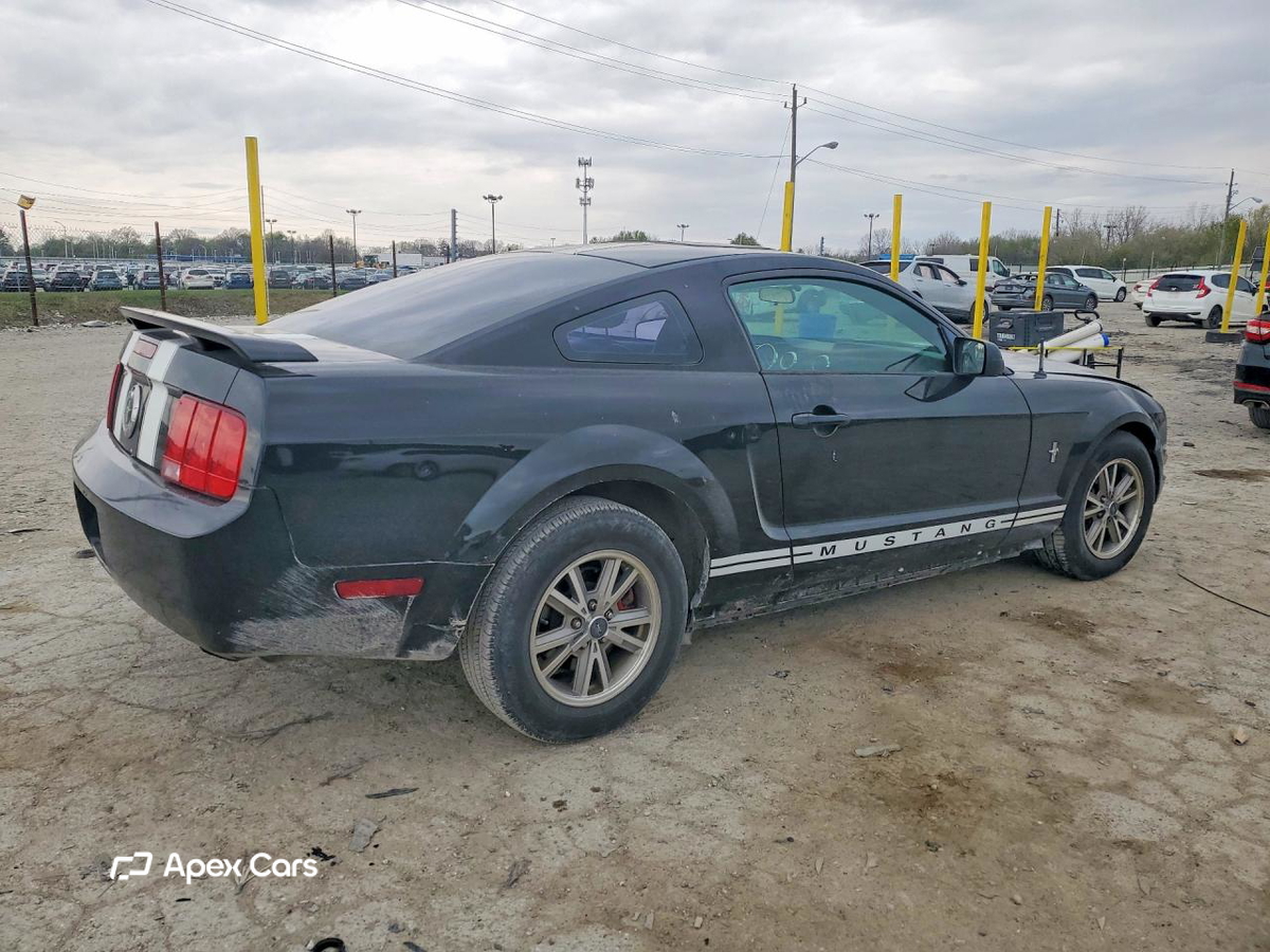 Ford Mustang 2005