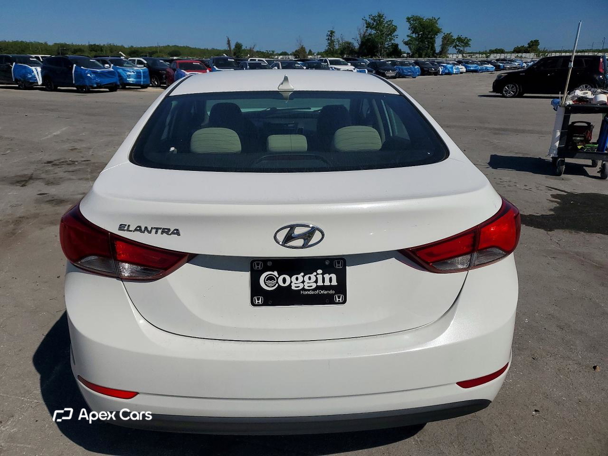 Hyundai Elantra 2014