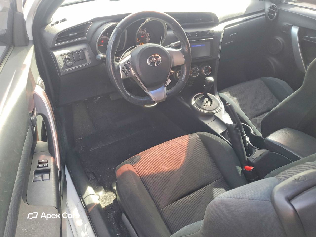 Scion tC 2012