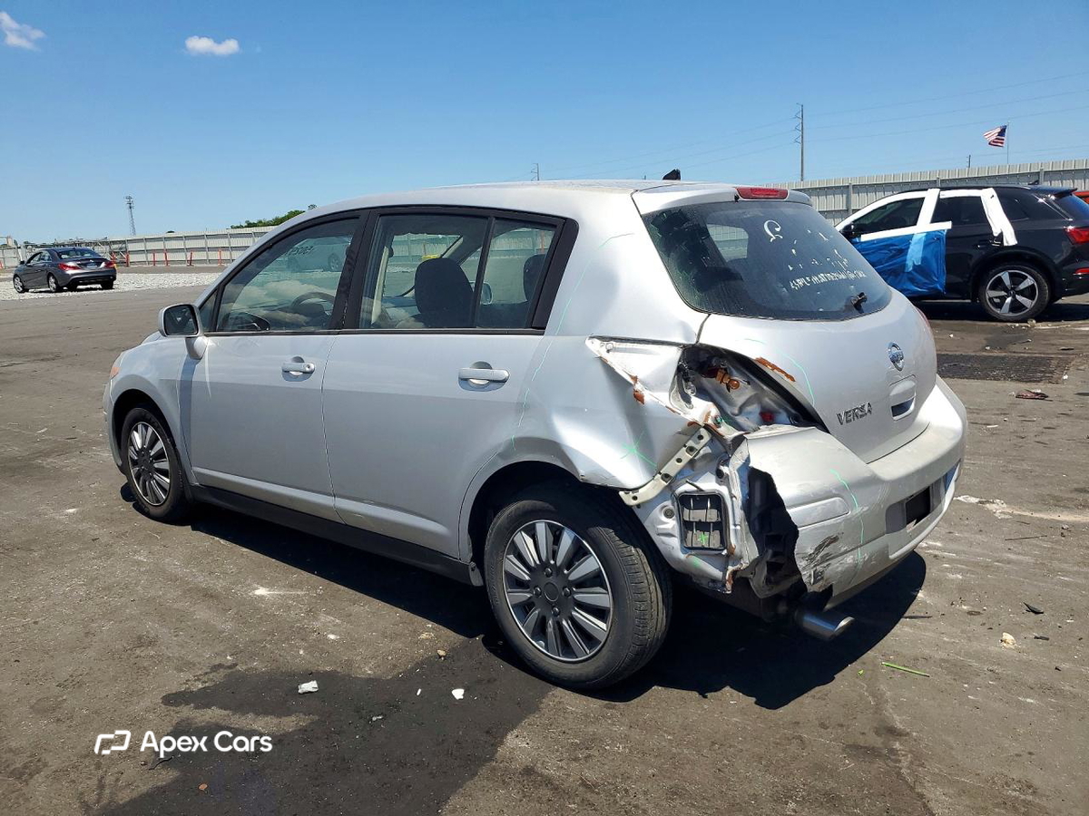 Nissan Versa 2010