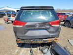 Toyota Sienna 2011