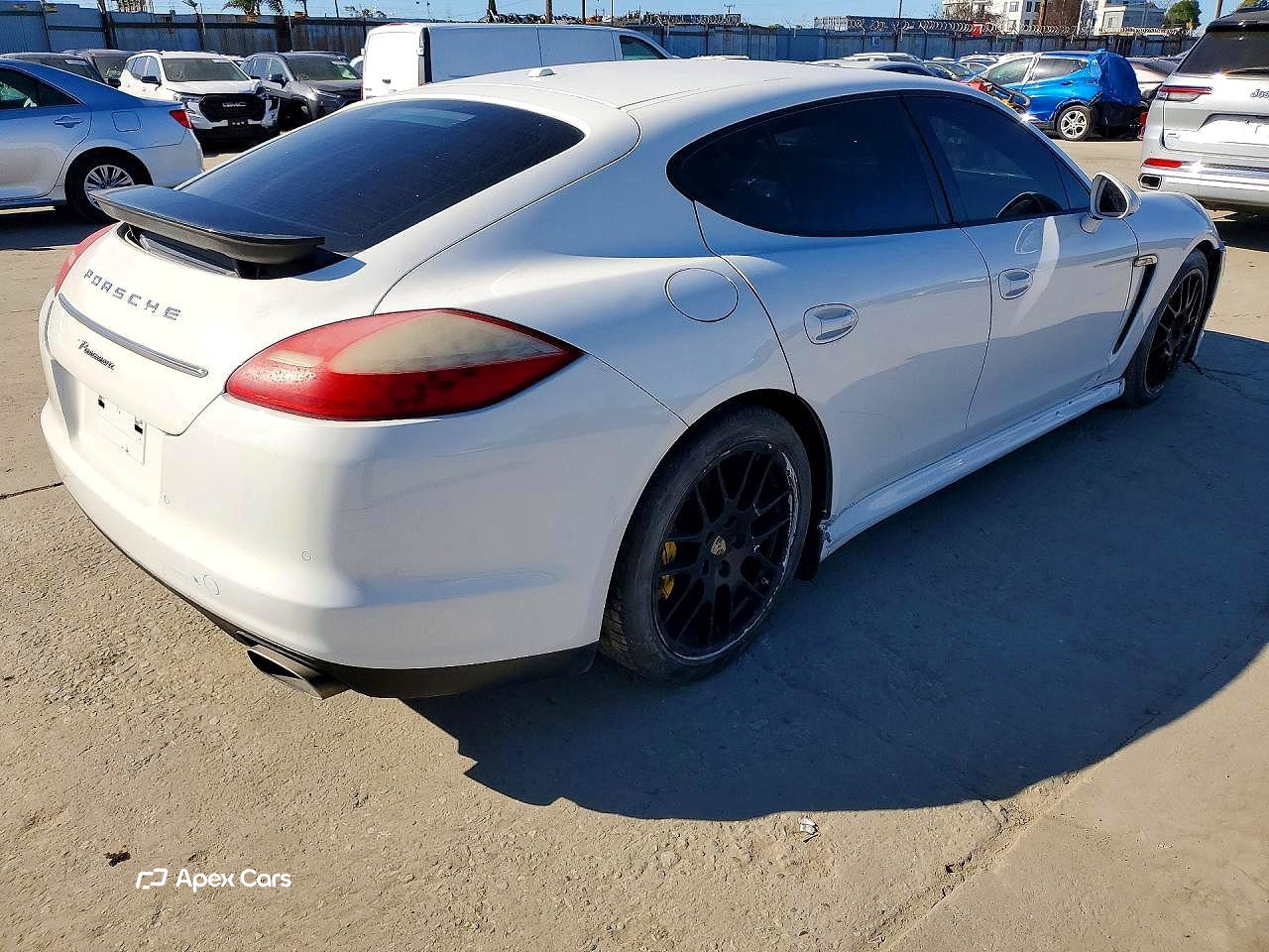 Porsche Panamera 2012