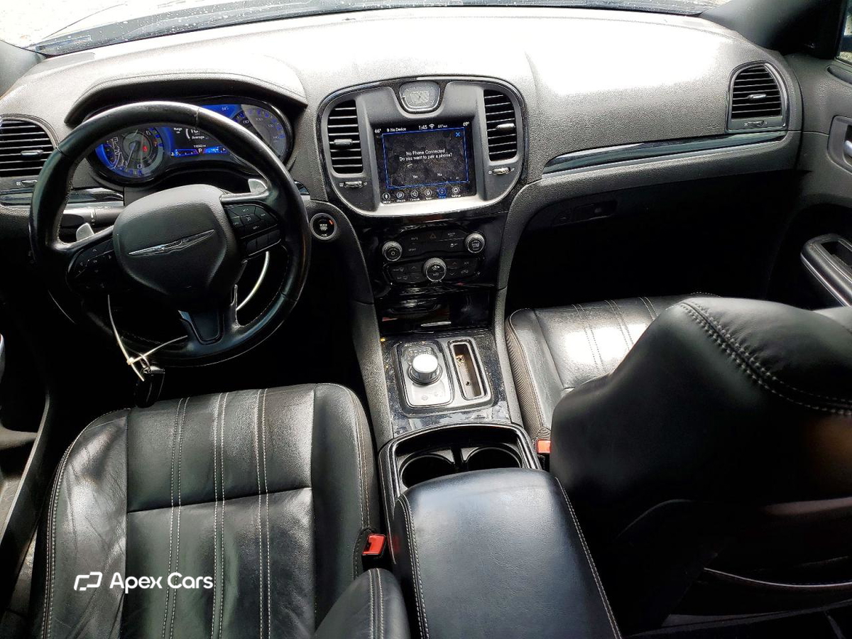 Chrysler 300 2020