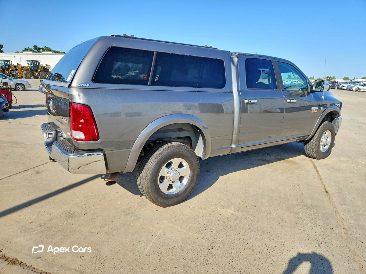 Dodge RAM 2012
