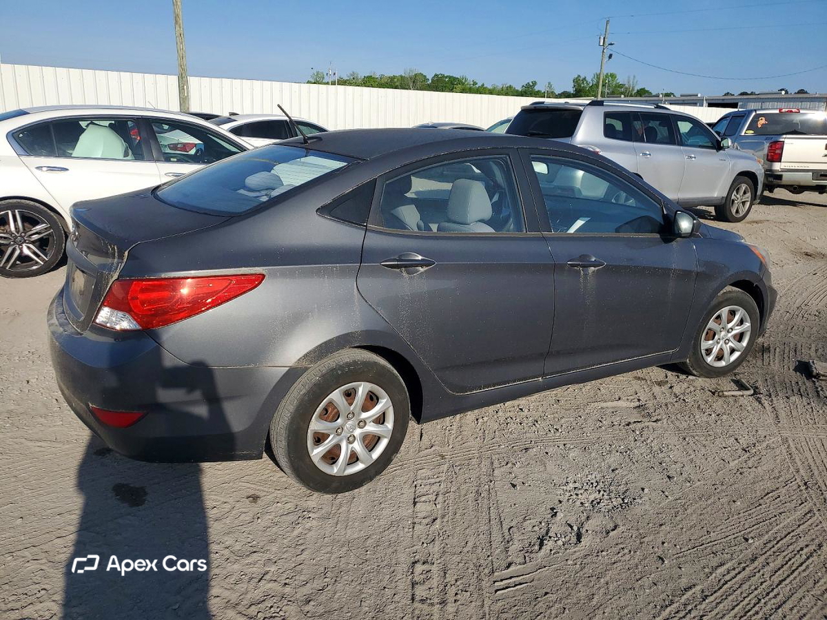 Hyundai Accent 2012