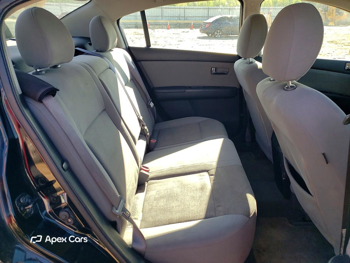 Nissan Sentra 2012