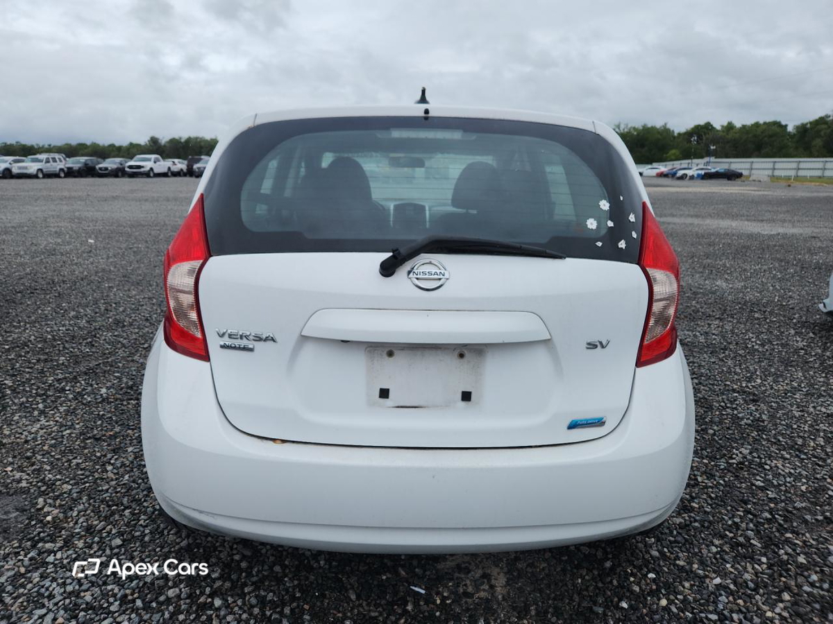 Nissan Versa 2016
