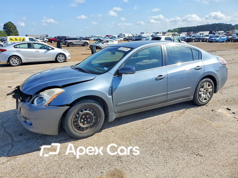 Nissan Altima 2010 - Image 1 of 14