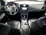 Chrysler 200 2012