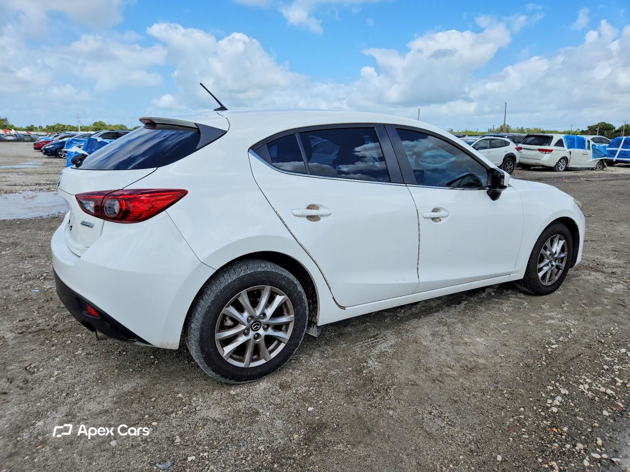 Mazda 3 2016
