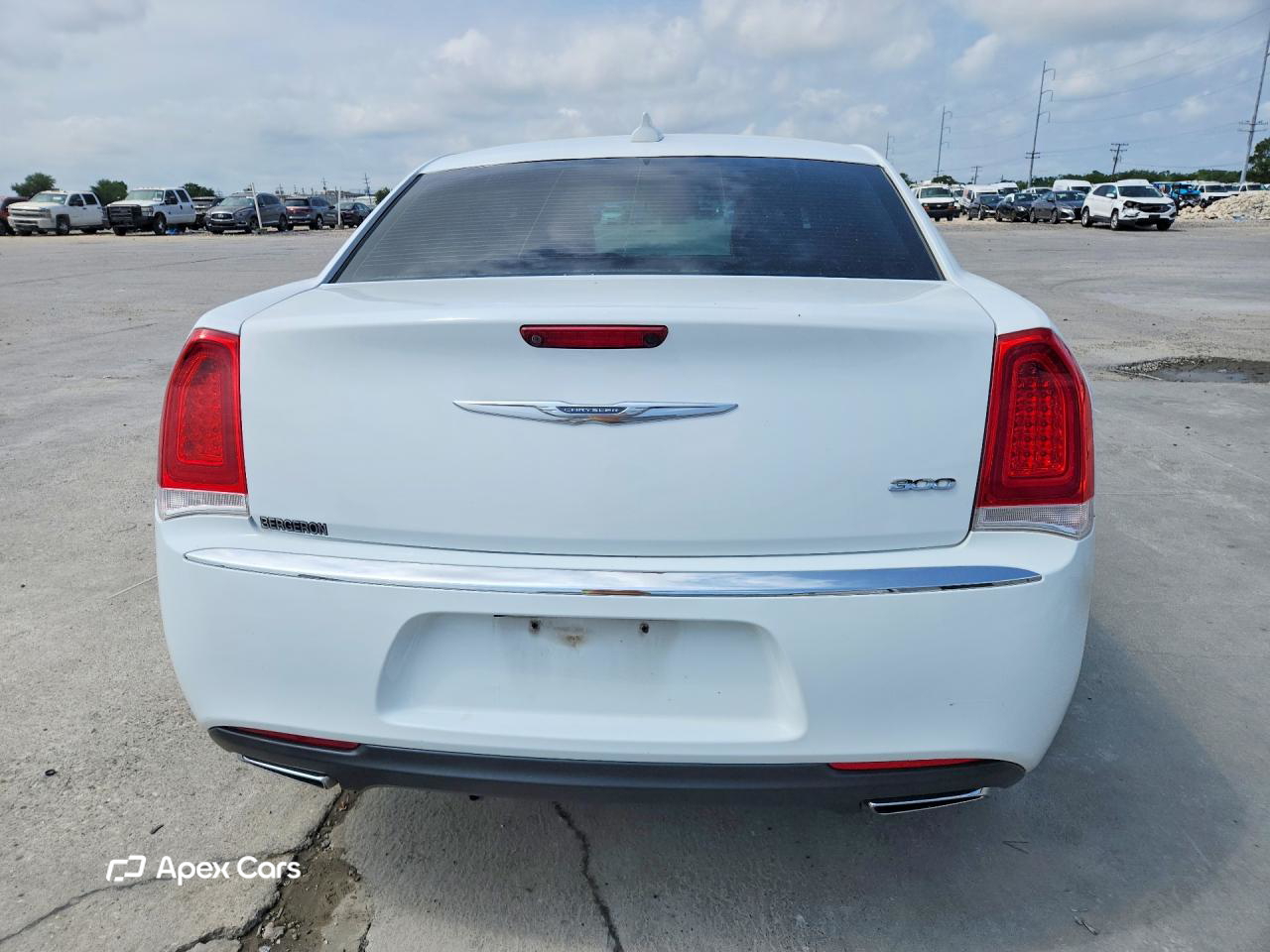 Chrysler 300 2016