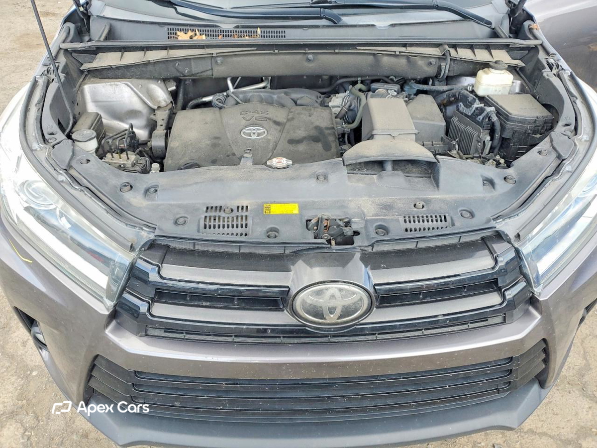 Toyota Highlander 2018