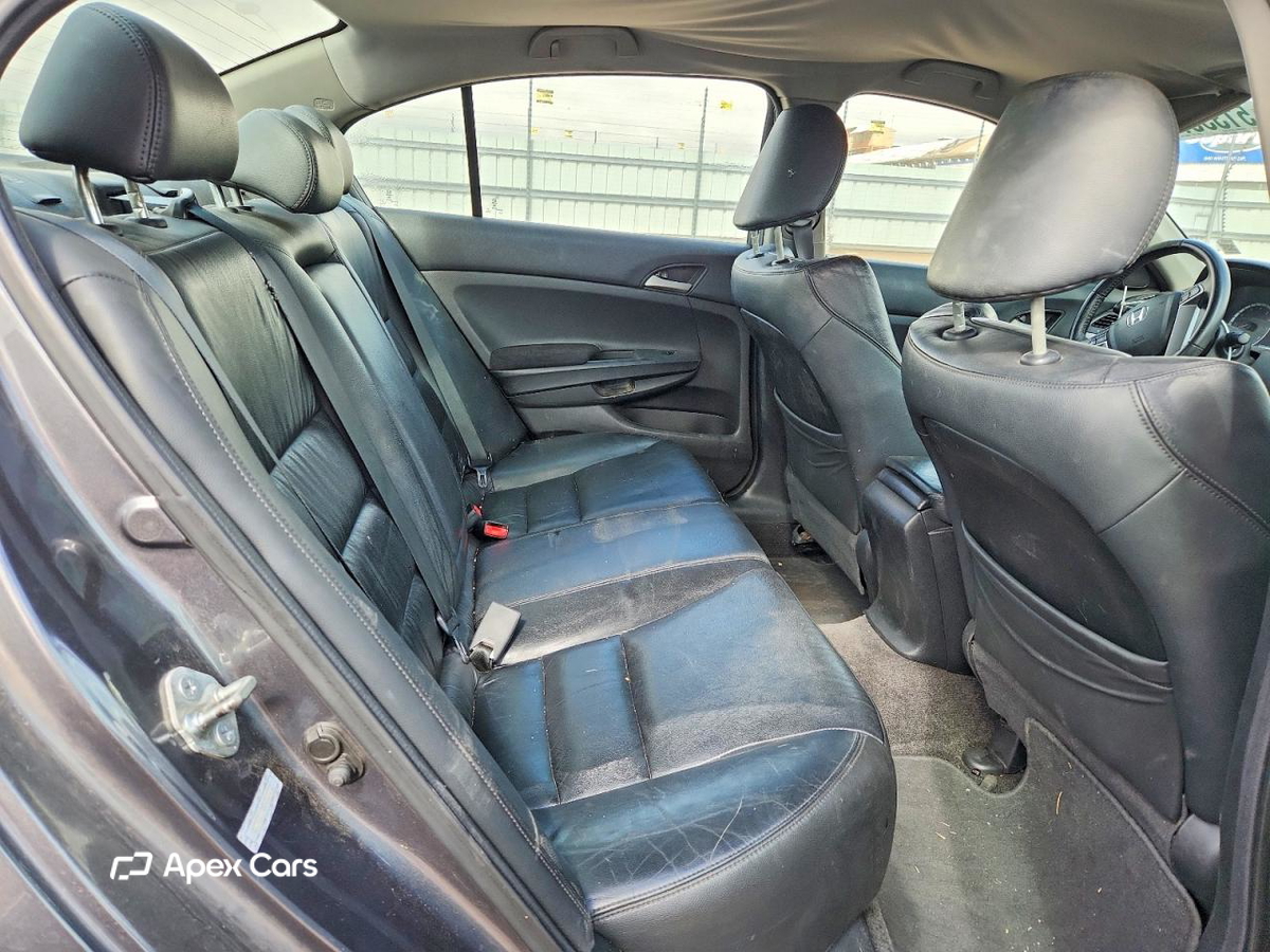 Honda Accord 2011
