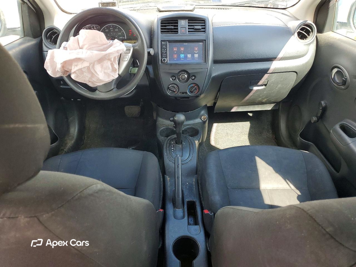 Nissan Versa 2018
