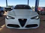 Alfa Romeo Giulia 2017