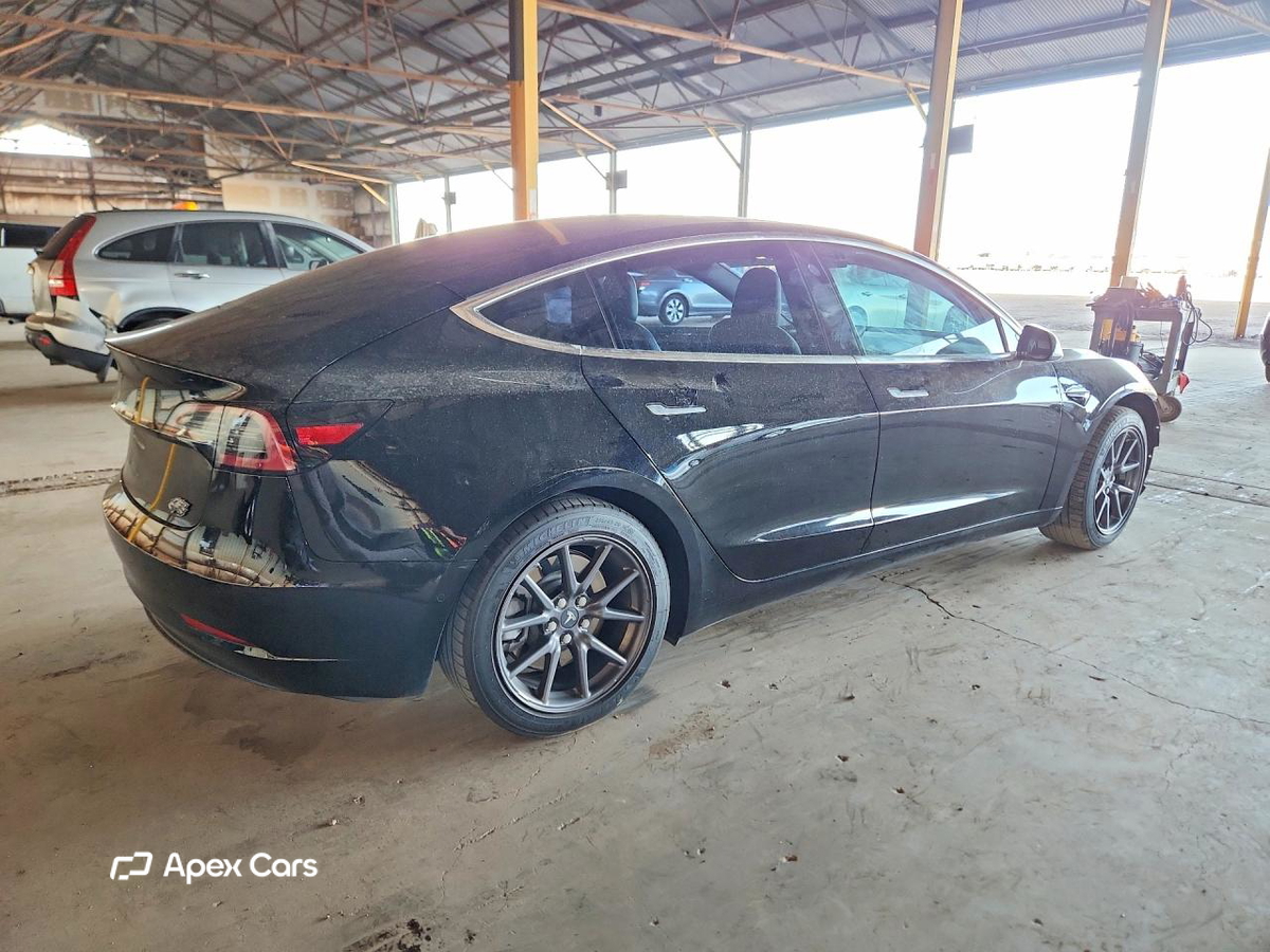 Tesla Model 3 2018