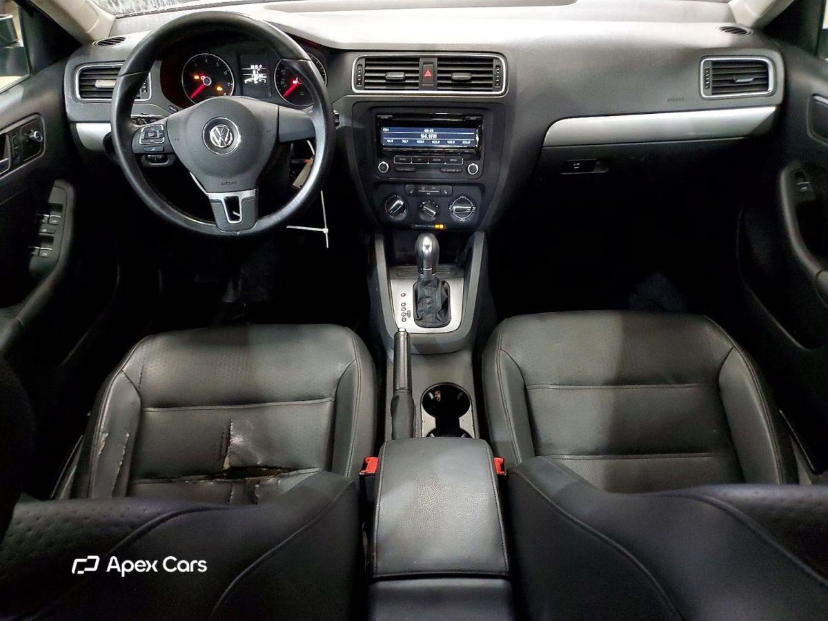 Volkswagen Jetta 2014