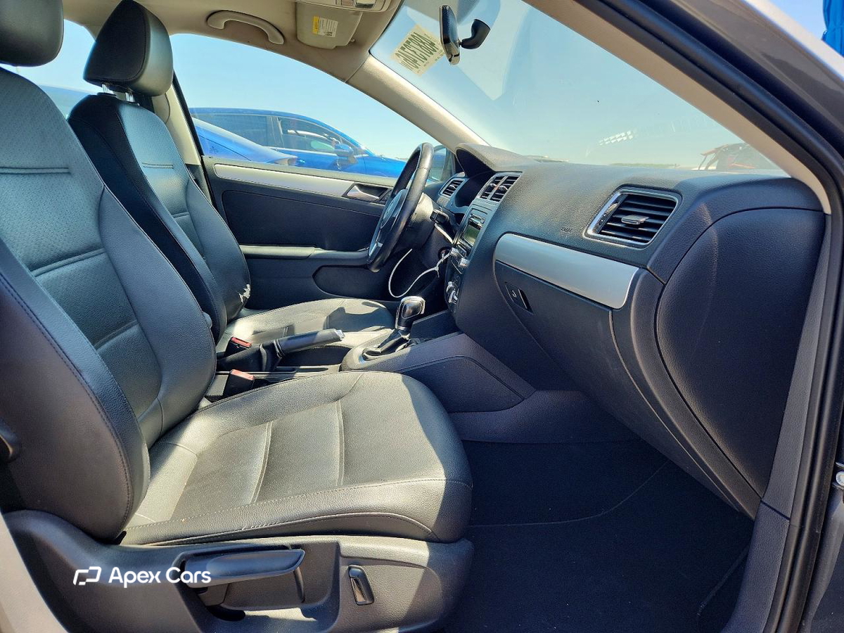 Volkswagen Jetta 2013