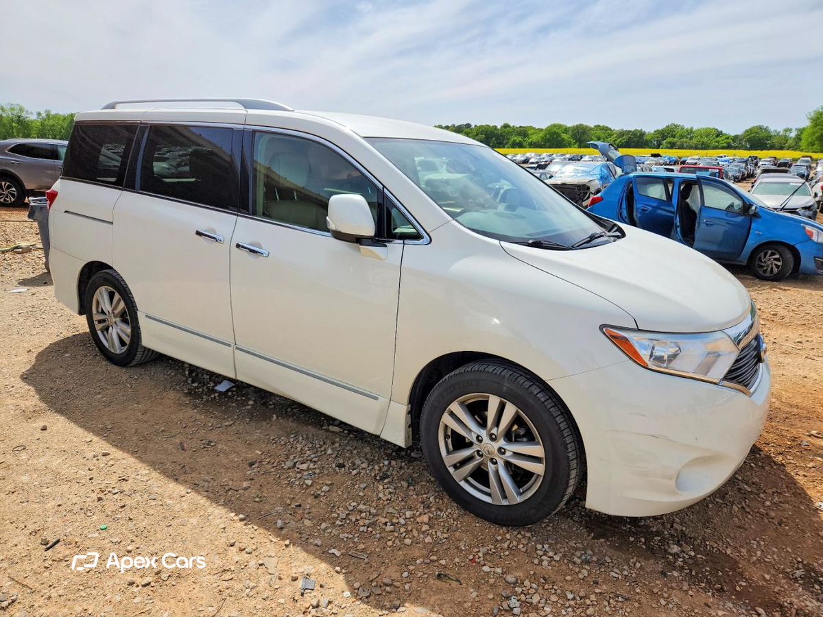 Nissan Quest 2014