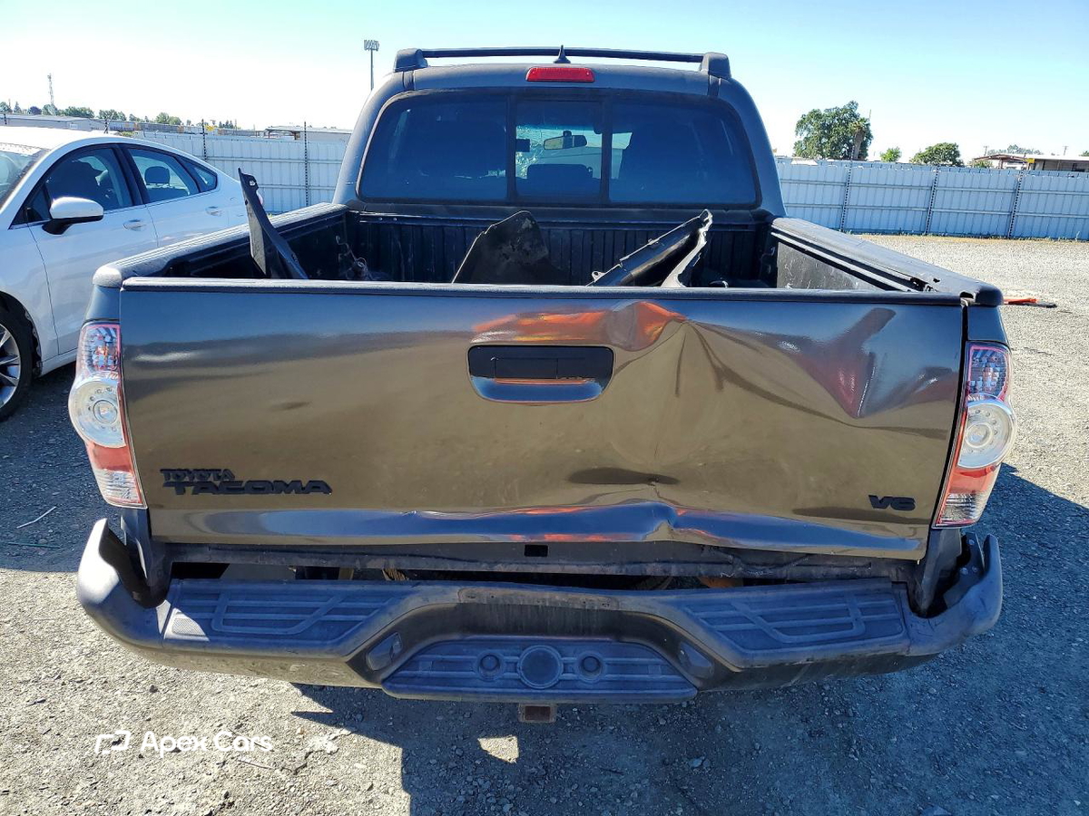 Toyota Tacoma 2015