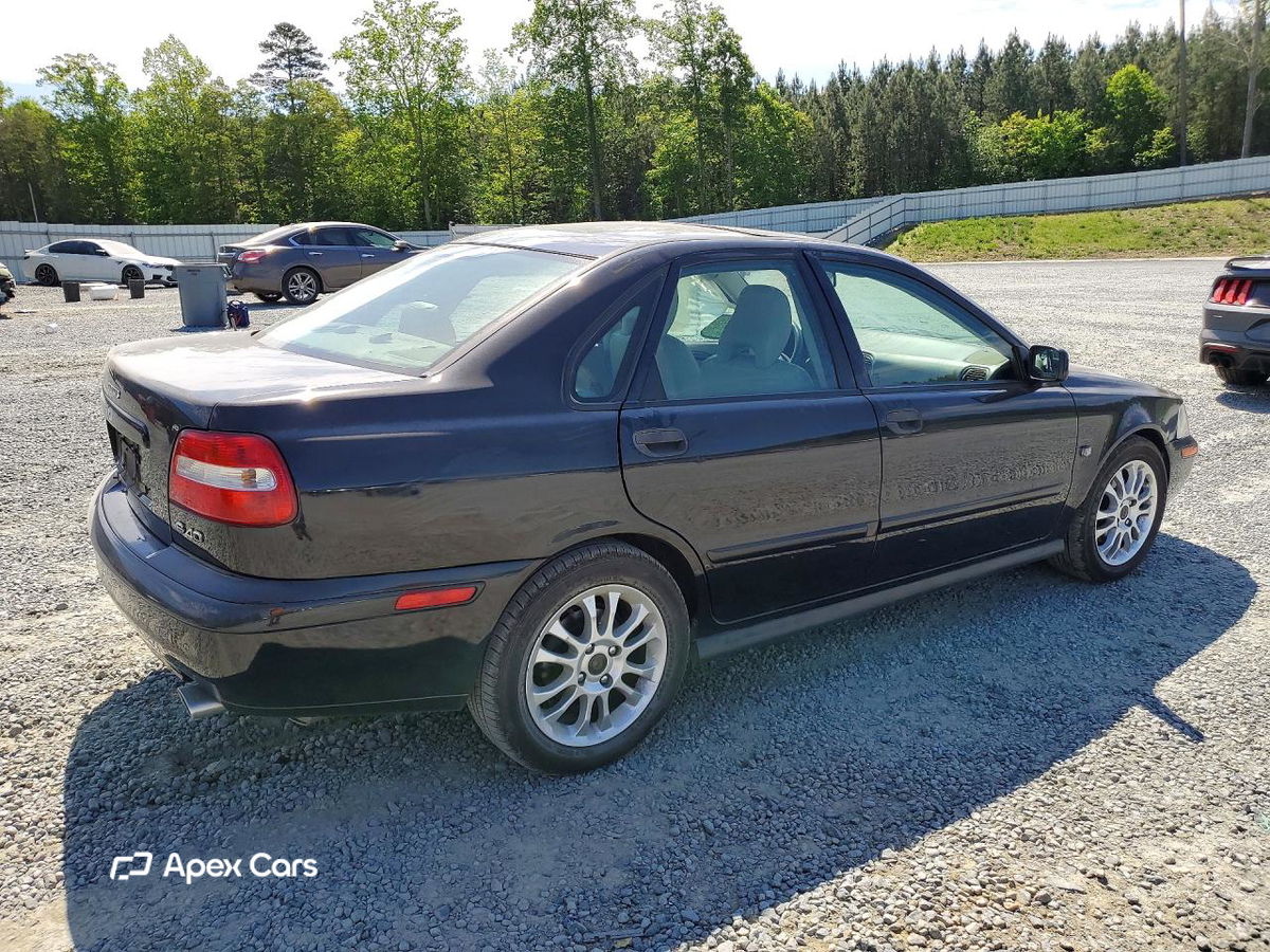 Volvo S40 2004