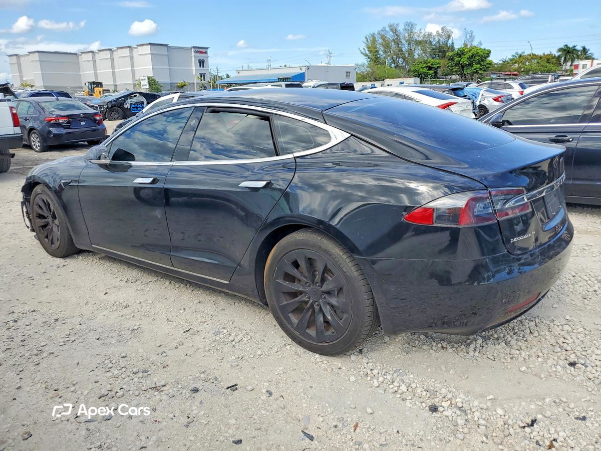 Tesla Model S 2017